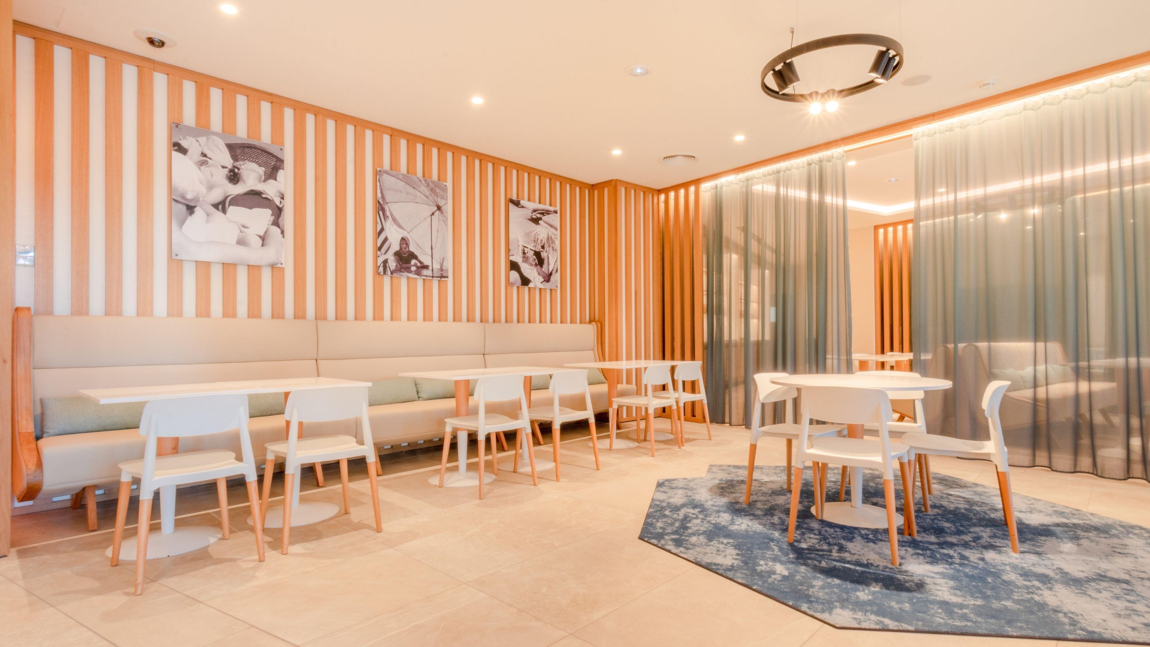 Hotel - Port St Laurent By Ihg 4*