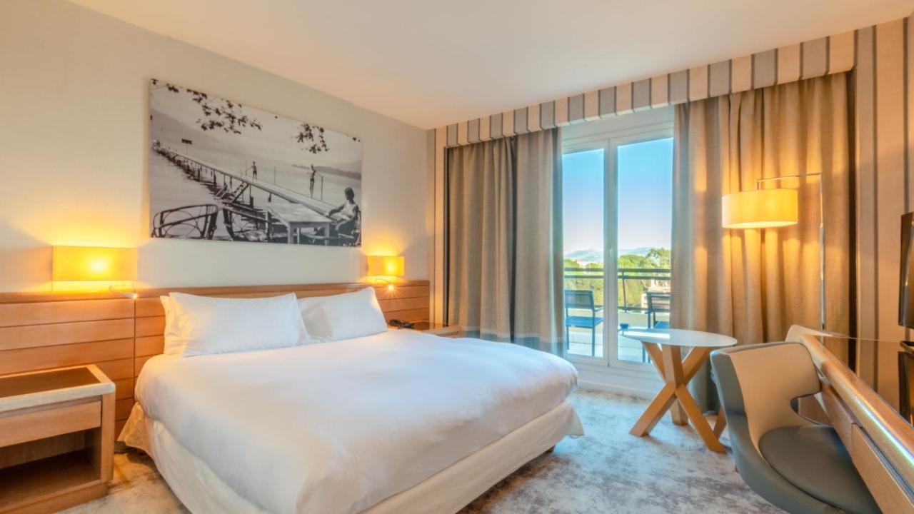 Hotel - Port St Laurent By Ihg